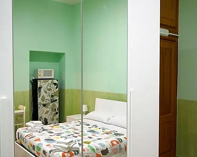 Bed & Breakfast On The Rainbow Rome
